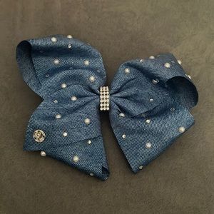 Hair bow